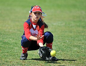 Register for Clairemont Girls Fastpitch Softball Today!
